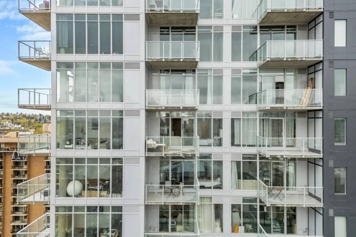 b54efd9f 712c 4a94 989b 23ed1b78f475