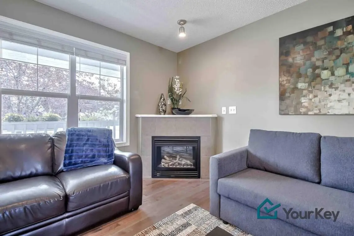 b6a8c912 7715 43db 8cbc ccc7103cc99f