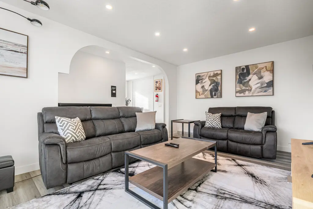 b740a88d dd8b 4afb a94e 0b3442f7d89a