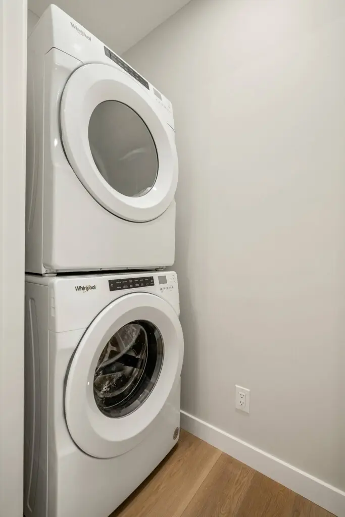 bbb0956e 7cc4 4c02 ade4 1d1a0dc9f5bf