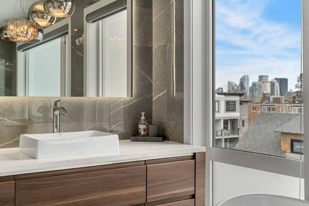 c4f3e4e4 4e4f 4853 9dba d47c094880fb