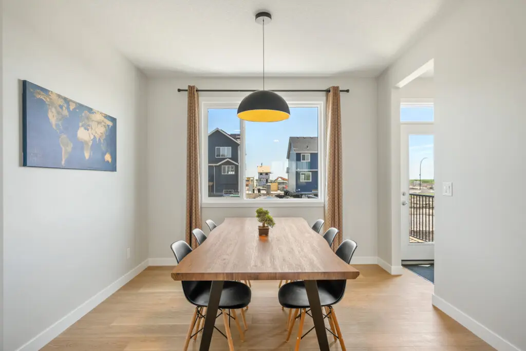 c7a6982e b7b6 4e21 800e 07b62ea83123