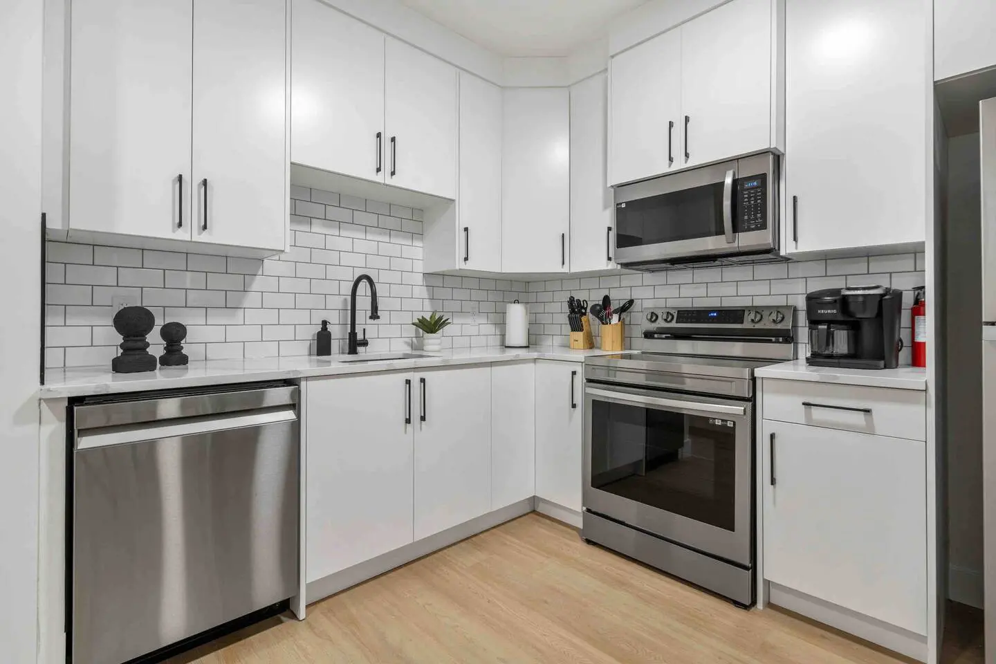 c8401f42 d7e7 465b 9633 46afcdecfb88