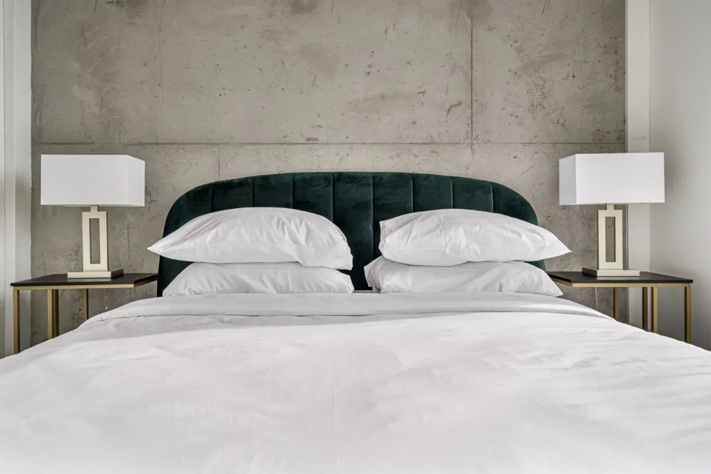 c8be8420 64ea 46f3 bb2f f5751e702cd5