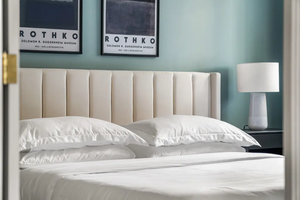 ccdfcf00 b984 4935 a91c 8665a08e05de