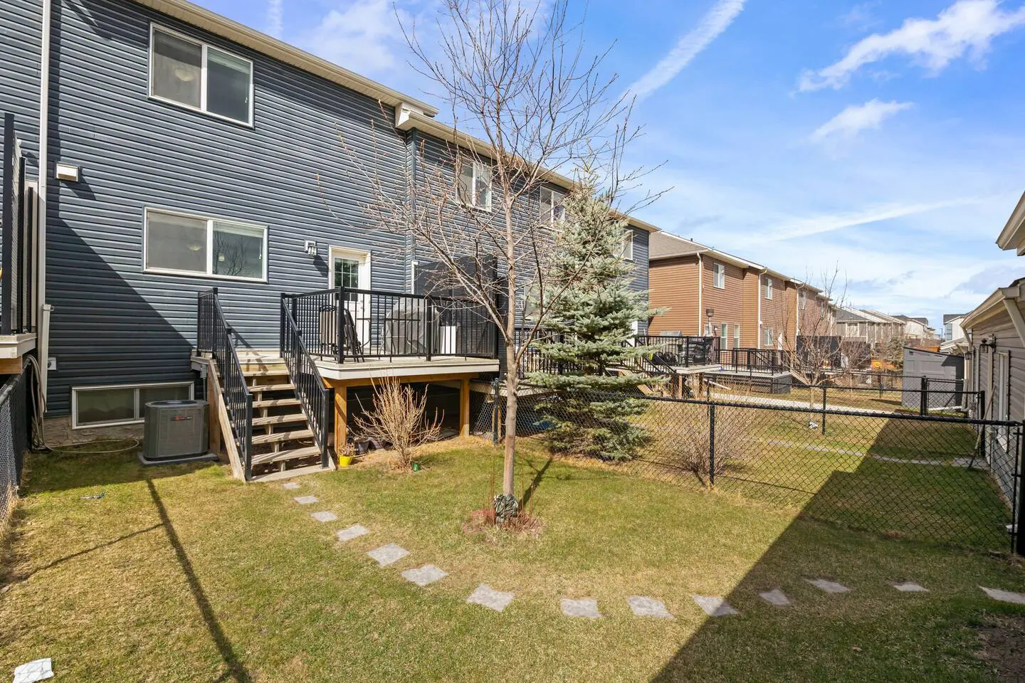 ced463dc b852 43b3 82fd 1018c757cacb