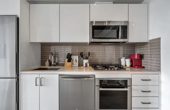 d0d1e2a5 2e3a 4e00 a57d 5de4024e87c5