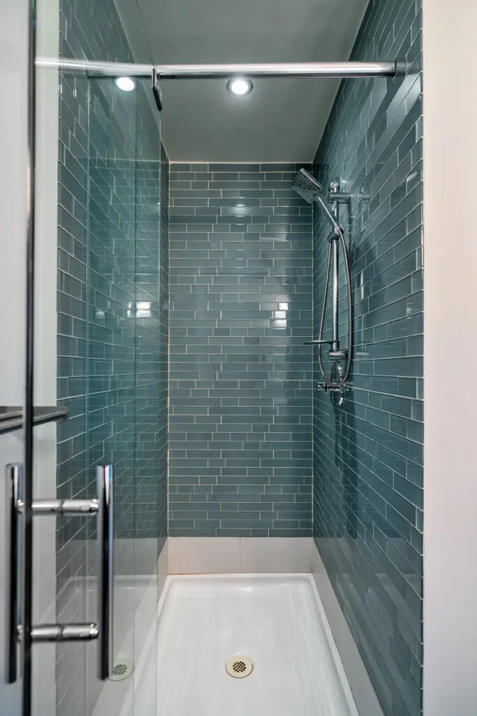 e396e931 f70c 40a8 9440 95de73e24d8b