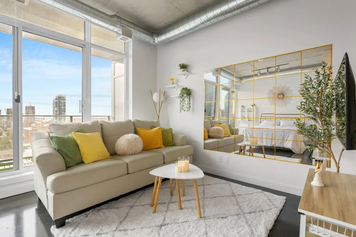 e65c4b4d dcc8 41cb 81df ce8422cd6078