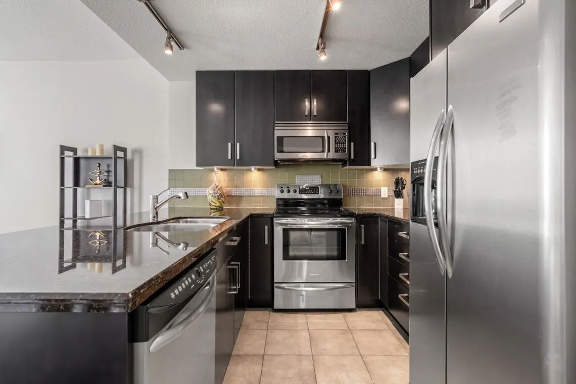 eedebd08 0672 46f8 8ca0 9543ac520f5c