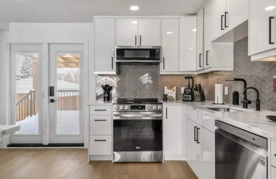 ef3e2b2f bb53 494f aa64 f3ebc037fdc5