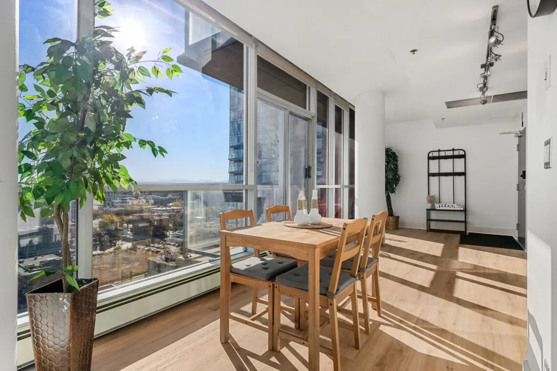 f03430d3 f5a5 43c2 8069 27e6b447c916