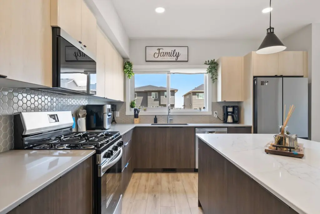 f04d2a29 84e5 4c25 b225 75647aeaff69