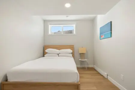 f166c373 c9d9 4ac4 99ef d799c64d093d