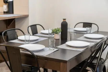 f5e513e9 ce85 445b aa04 ef3048b52c2c