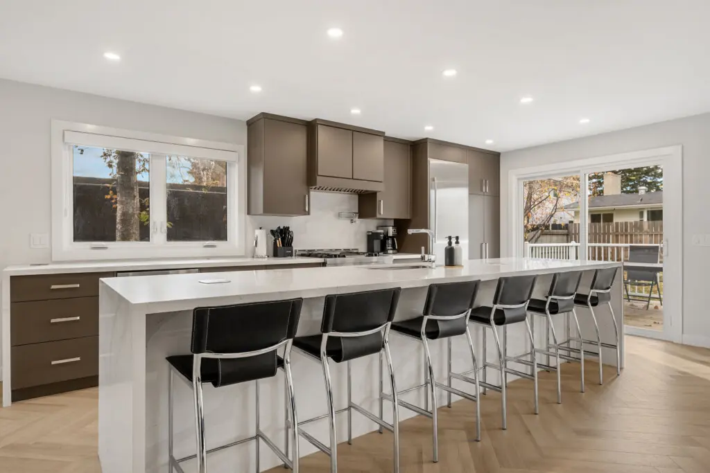 f875d94b 29c5 4328 9082 c20c2c815eb5