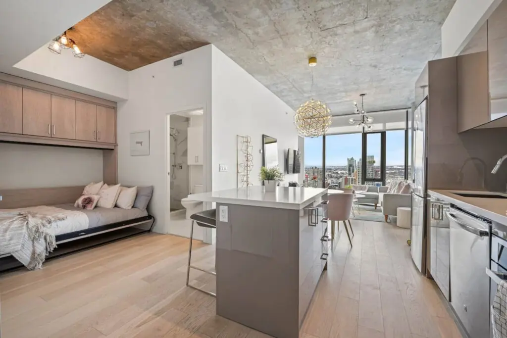 fb6794ef 59b1 4b39 858b b7b50a8dd8a1