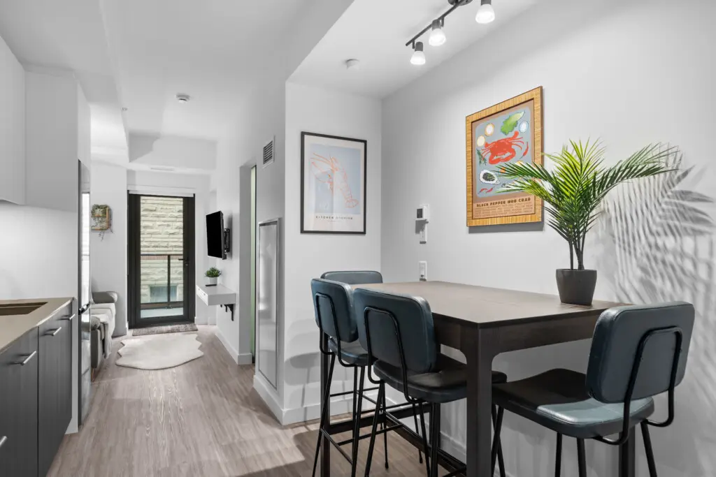 02987606 7810 4188 956f 722b5955bb97