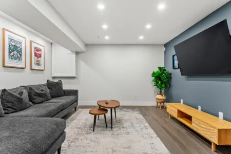 03a261b2 5c65 4c7b 8d43 bb265d2386e2