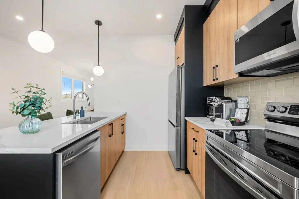 0afad95b 3f5b 4e0b 9949 35fe593bdfcc