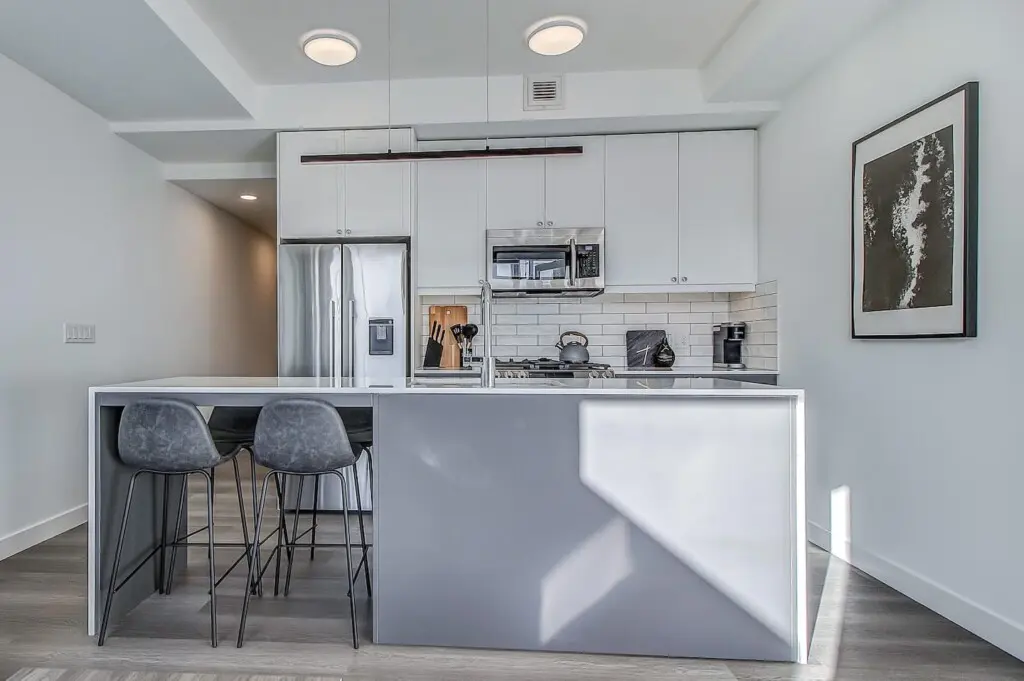 108d7606 e56b 46af 985a d30fea3ff66b