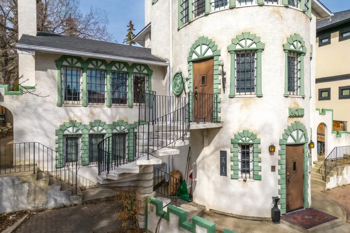 16426b38 716c 4c2f b151 c4fb25cfc124