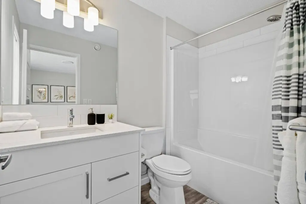 1718e78a c1f8 4e36 8f59 66506a49d9a4