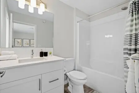 1718e78a c1f8 4e36 8f59 66506a49d9a4