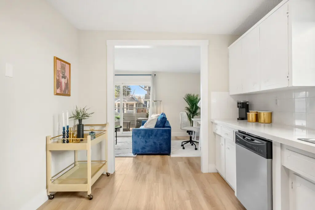 18bed80f e35c 4165 b2f9 965bbffa48f7