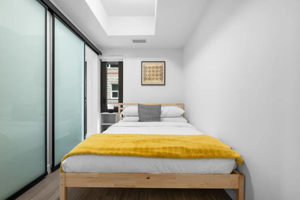 19c9d44d d358 4d3b b541 94c656e9e9d0