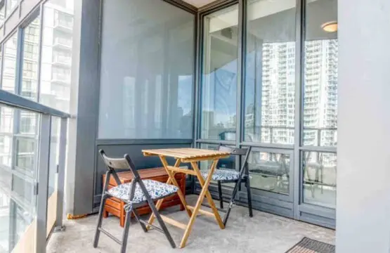 228b2e64 917f 408f a2de 23e87e65dd9f