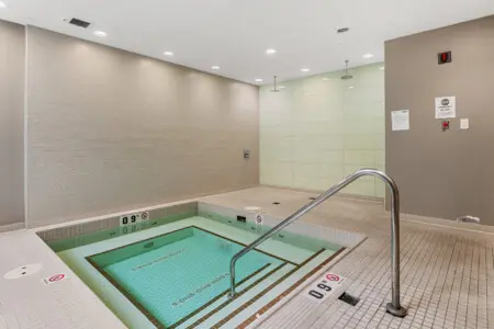 22ad8245 c58c 4fdf 8209 be226bbcff87