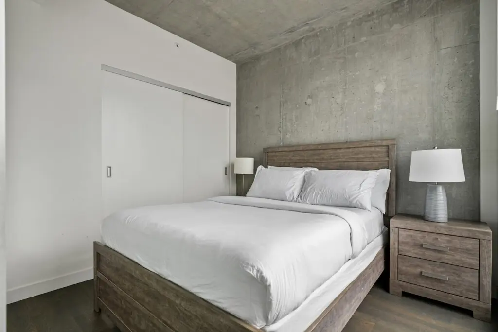 2372e4d4 8d18 4854 81bb 5399304a3e21