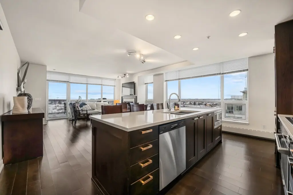 2ad74f99 667e 41e7 85e8 33a8427d9cb6