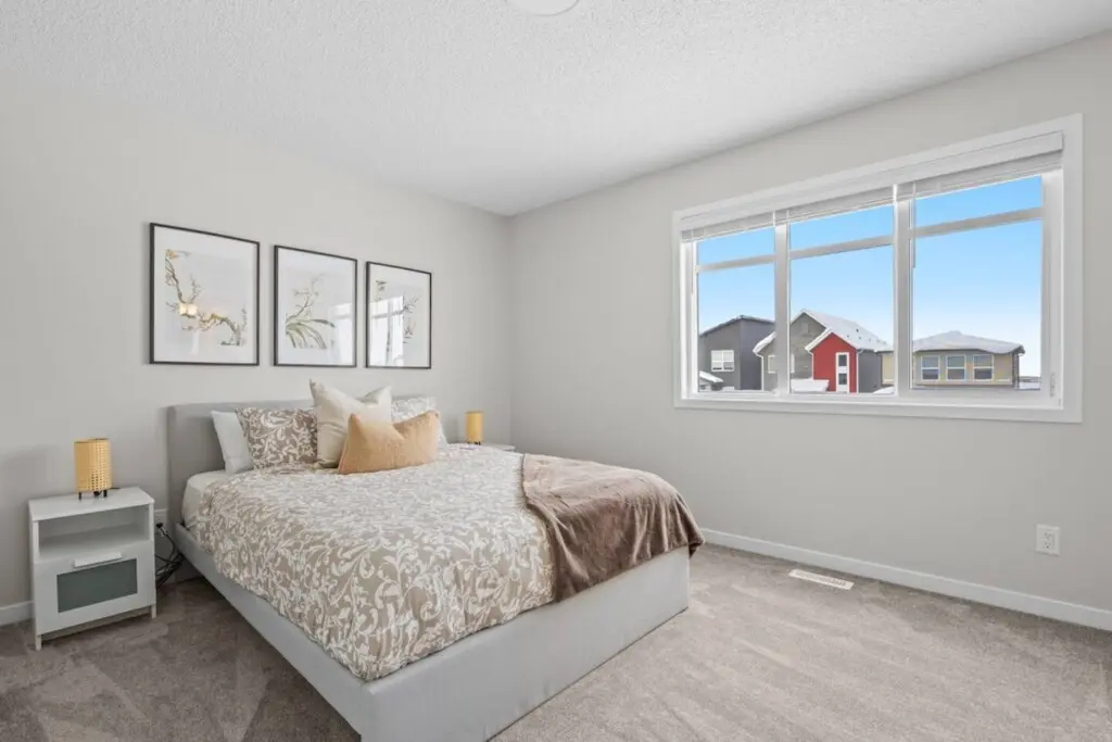 2d3c37b8 e9da 4b90 a7dc 783a55e3dd8b