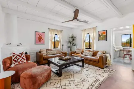 2dd77553 1051 4bf6 b5bd 5d5504857d67