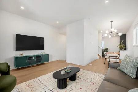 30c8b324 0a6b 4bd3 a58c 10fc91cce024