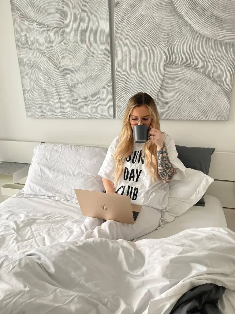 323c41b3 d655 4ea5 981b e77913de16d6