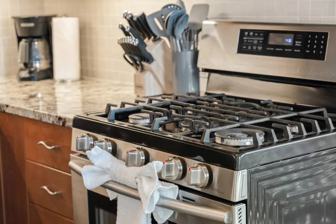 33120bce 651f 4728 95a9 82d64ed4d307