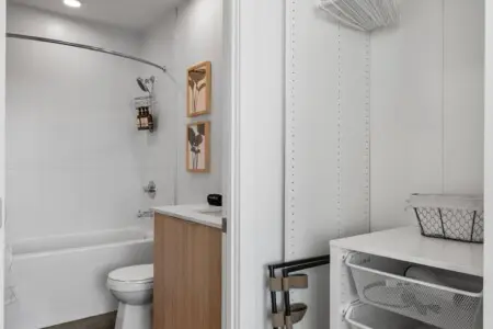 3790385c 1eba 40fa be51 985ccc5ce969