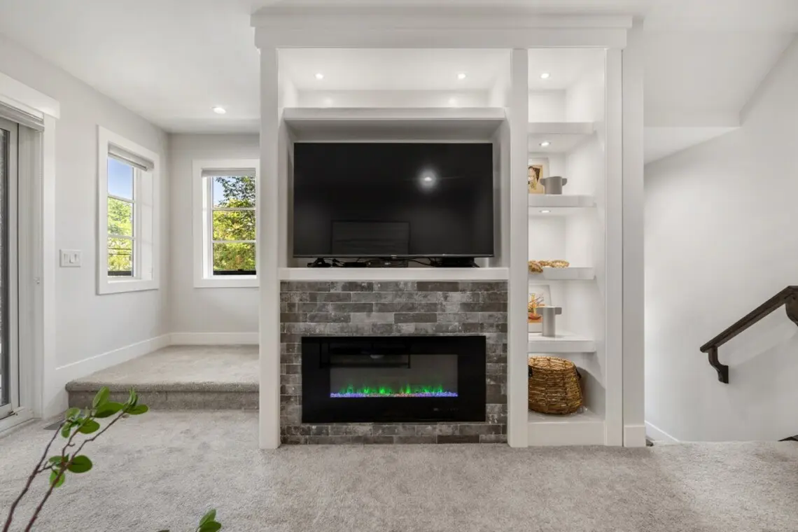 3a25aadc 16b7 4c4f 9fe1 57d4d63257c6