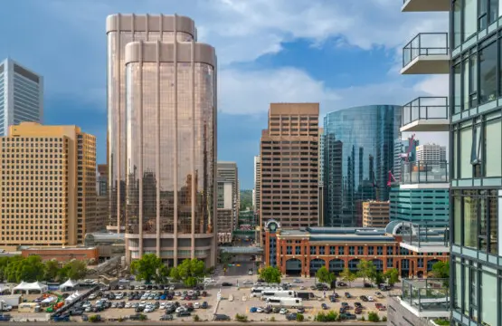 409b603d 6841 439f acb5 c166475569be