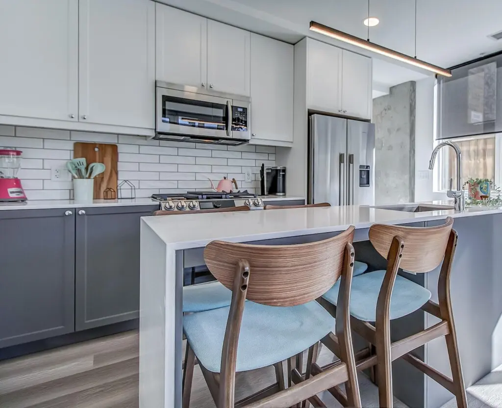 44591af2 a0ea 4c20 aa4e 00a47c08d445