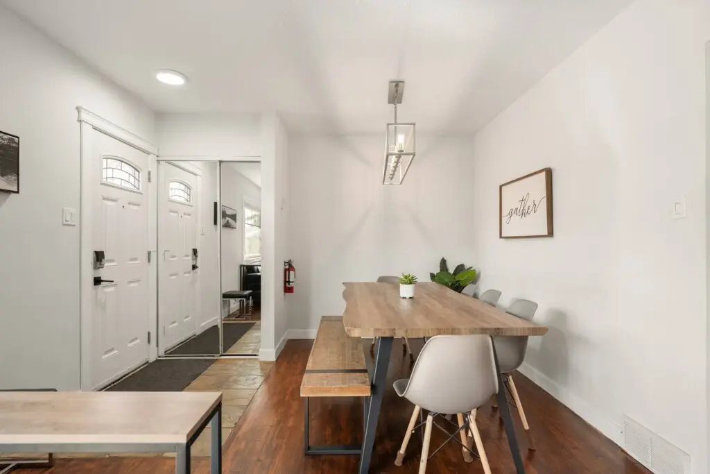 4a2d4902 a6a7 44fa a545 f05ac416ffd4