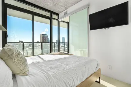 4a5e8047 31a0 439f aa69 189368196a52