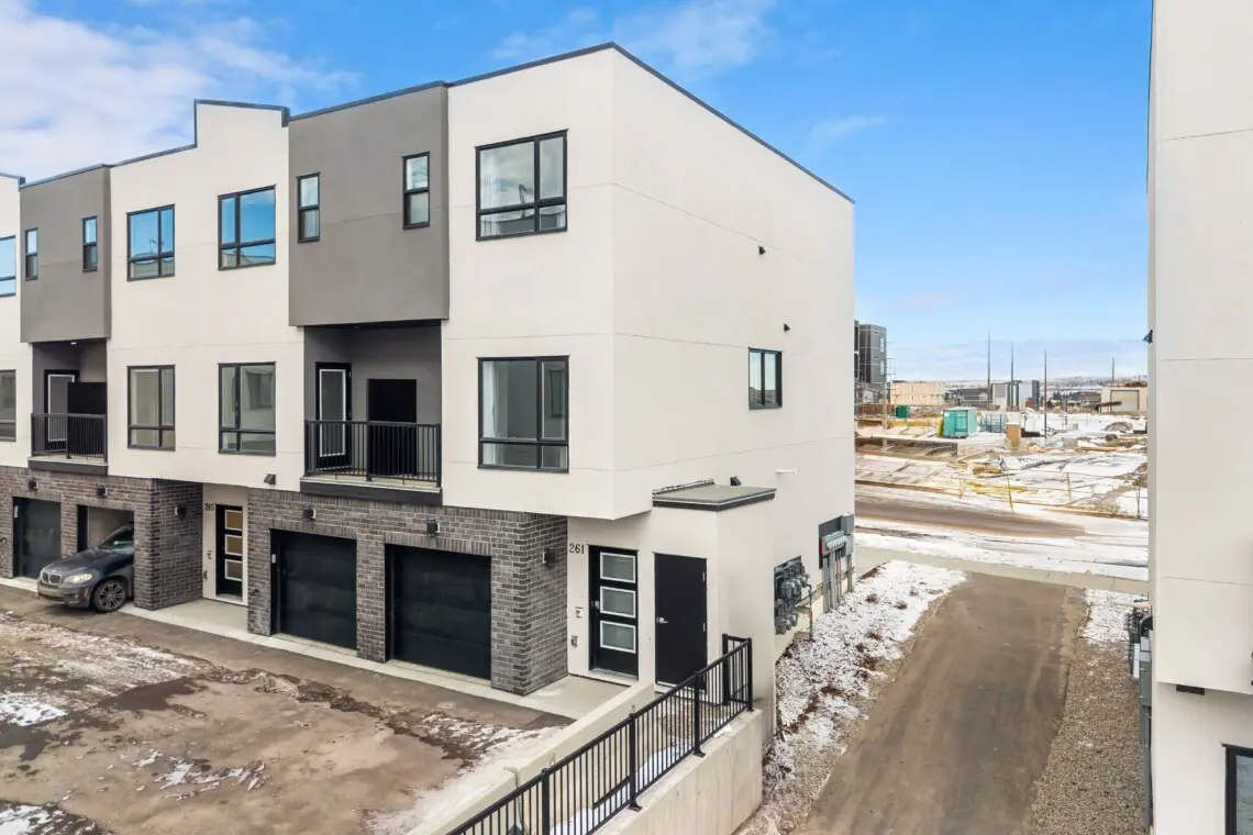 51a2b2e0 523e 4f05 aeb6 2705610e1862