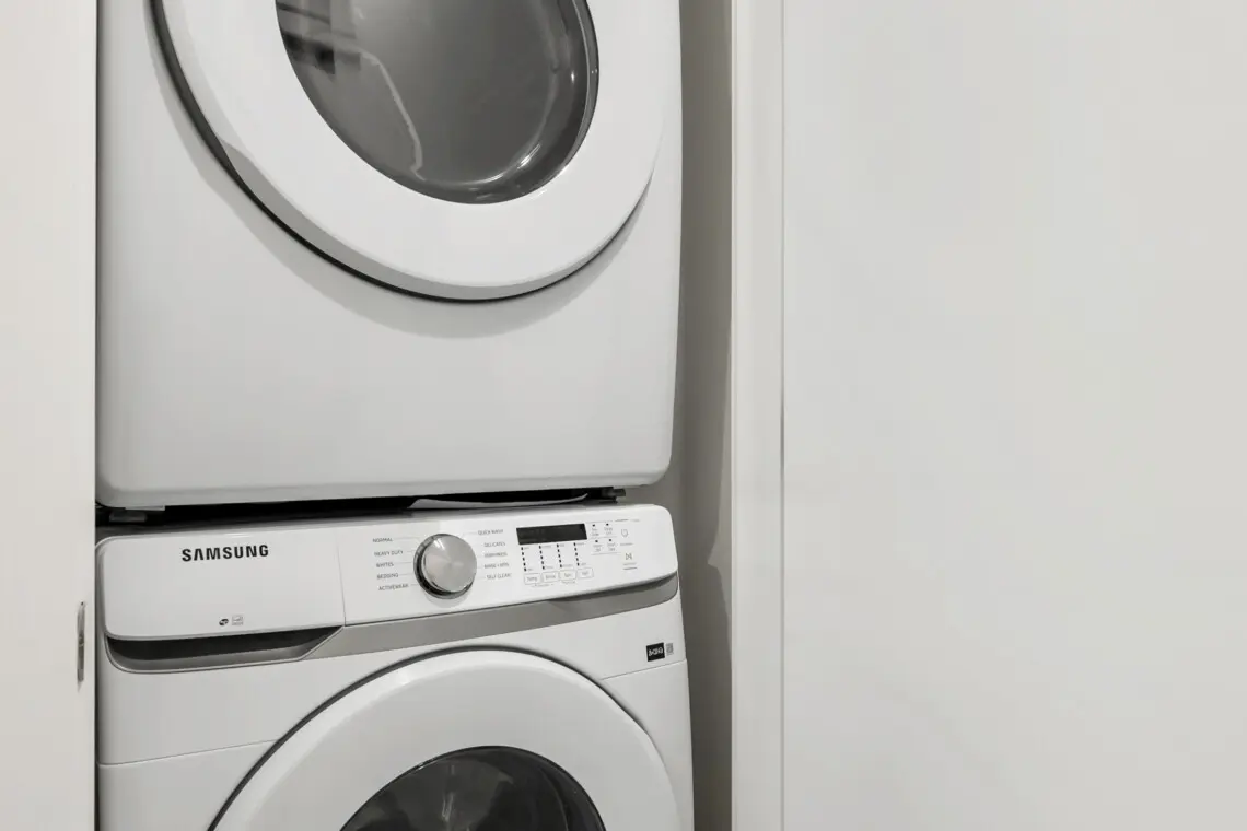 5618a3ea e754 49fb 9512 30f2375e338f