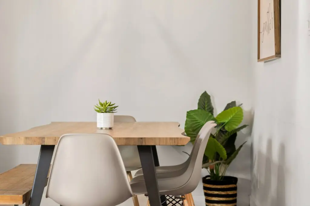 565dd5f2 c542 4c4e 83e2 f7da6410faee