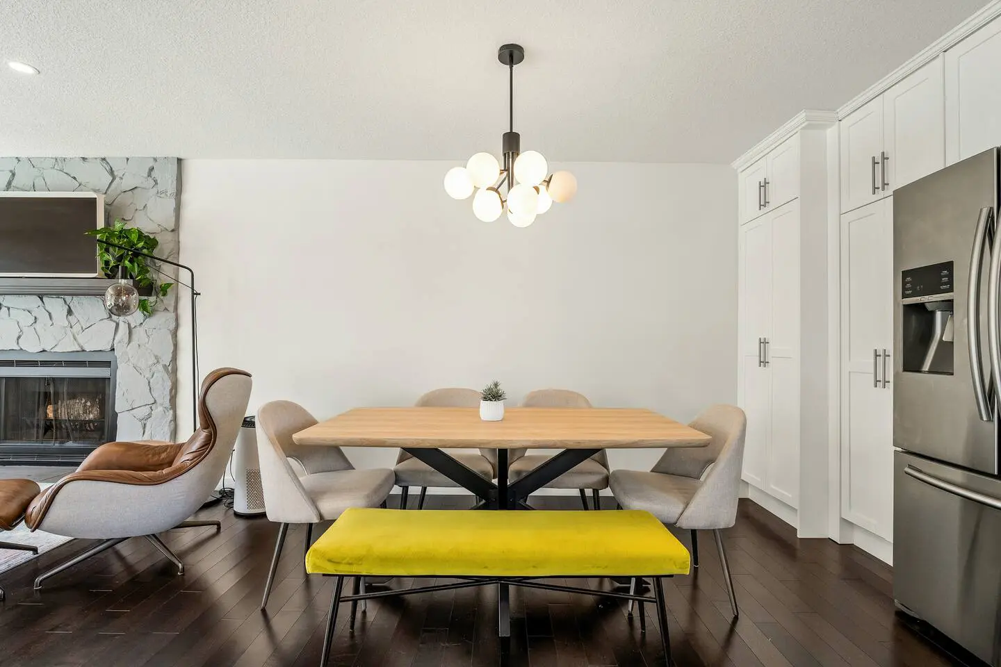 61f4f37b 403a 4b29 b93a b8fb714868b8