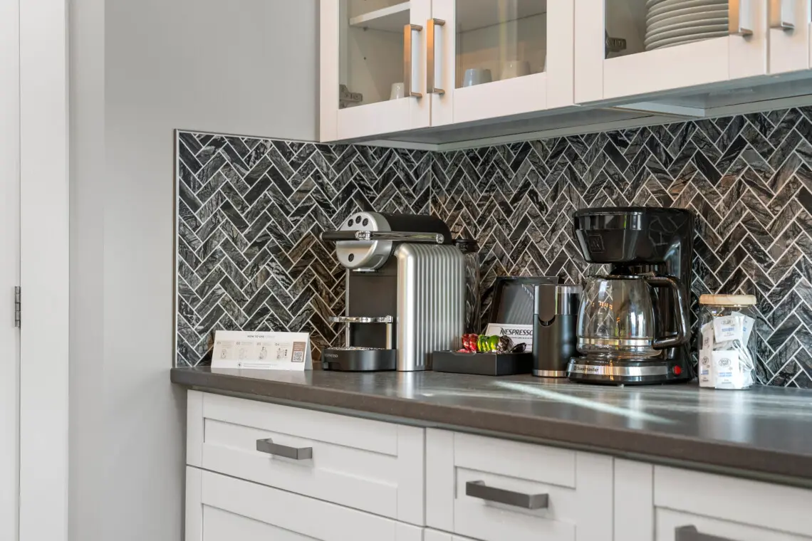 665e604e e6c2 4cd3 a1bf c4d831c0d495